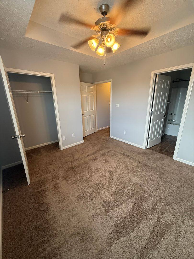 Townhouse for rent at 362 Upper Stone Ave E, Bowling Green, KY 42101