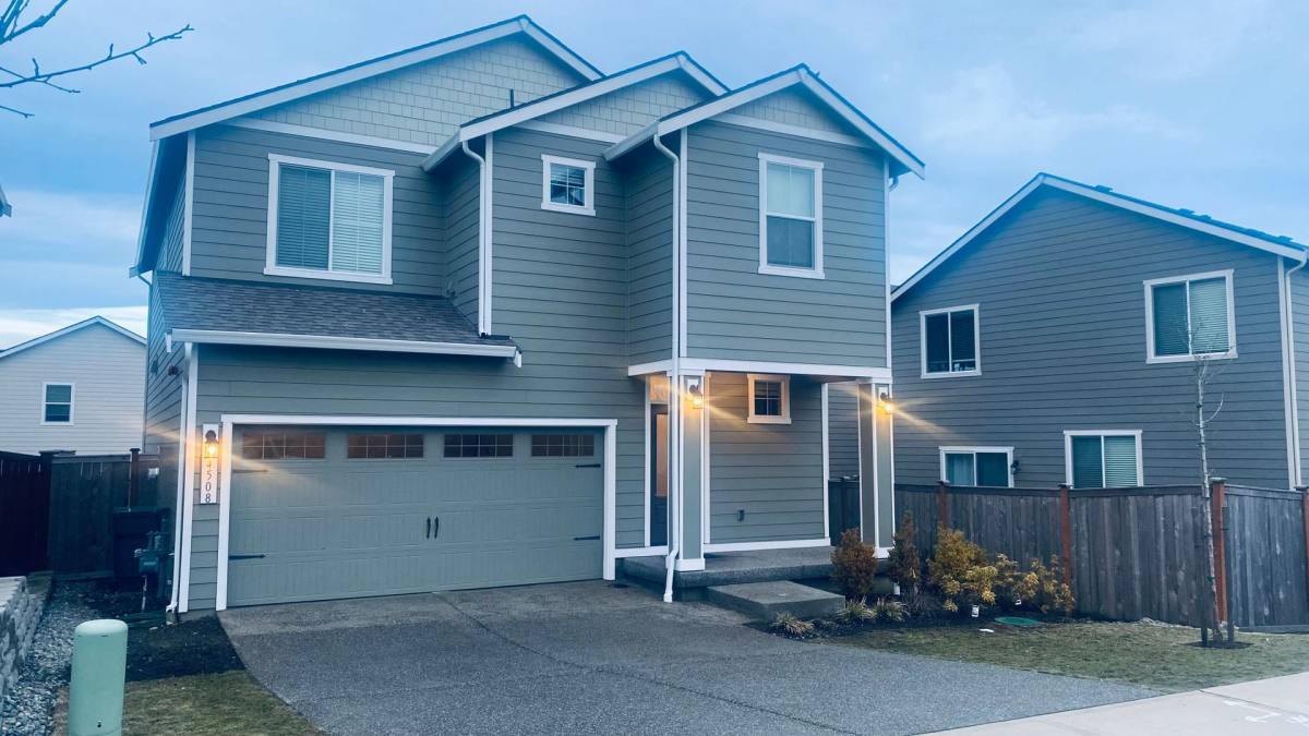 House for rent at 4508 Sand Dollar St, Bremerton, WA 98312