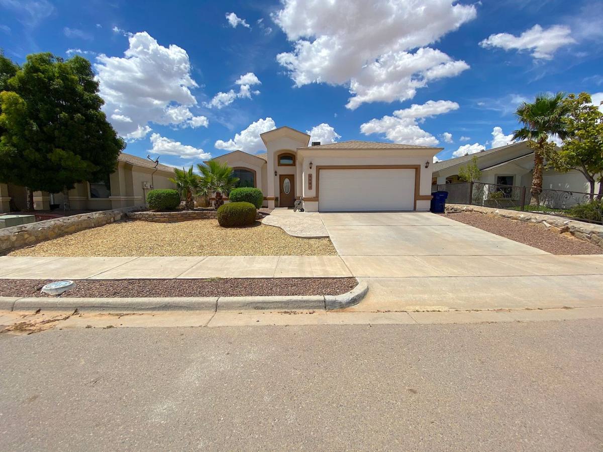 House for rent at 5481 Ignacio Frias, El Paso, TX 79934