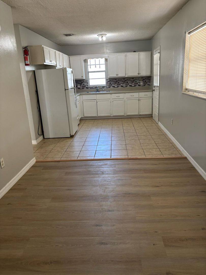House for rent at 6052 10th St, Zephyrhills, FL 33542