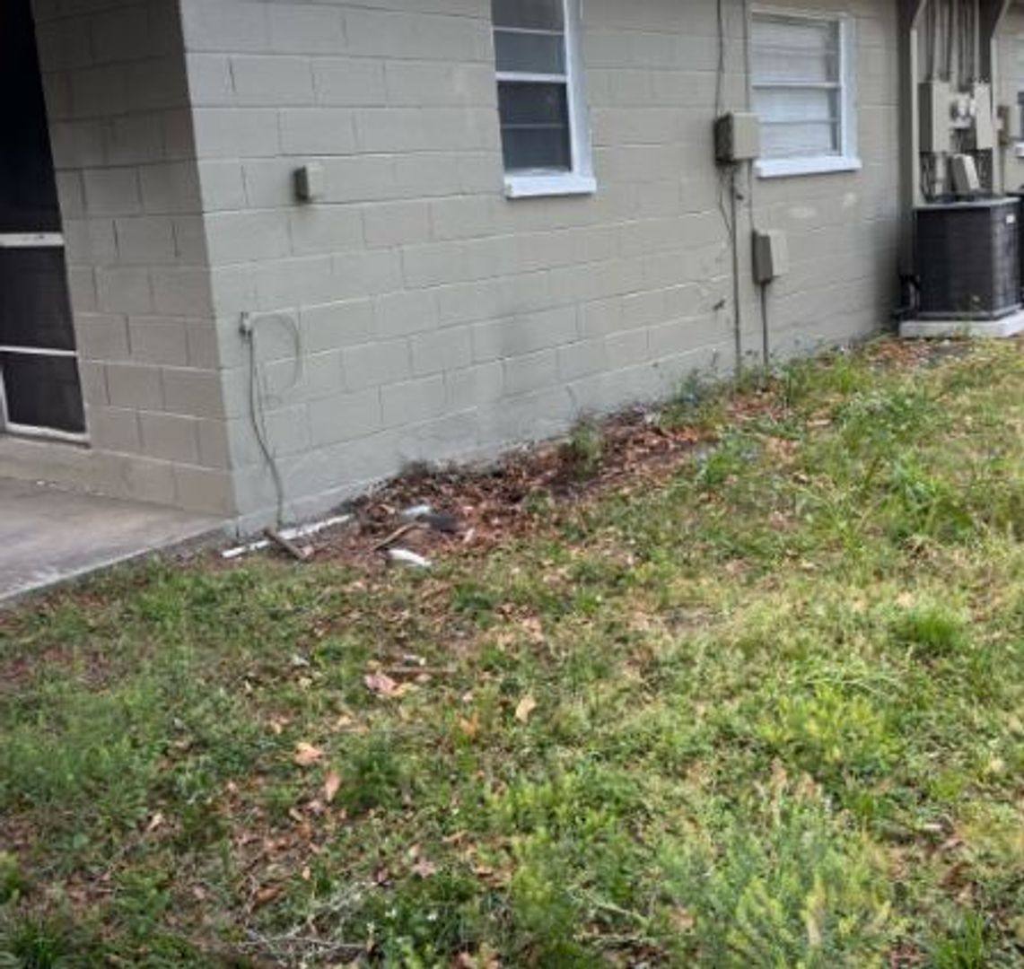 House for rent at 6052 10th St, Zephyrhills, FL 33542