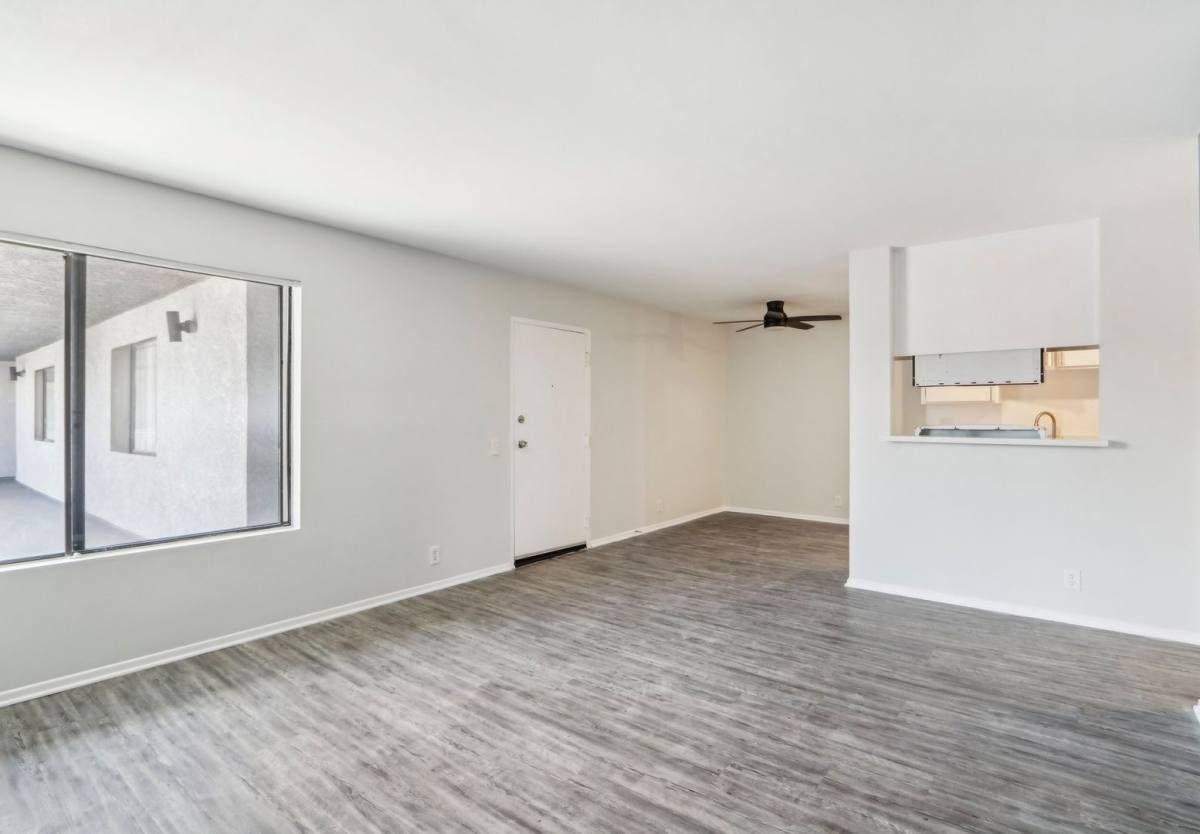 Apartment for rent at 17211 Chatsworth St, Granada Hills, CA 91344