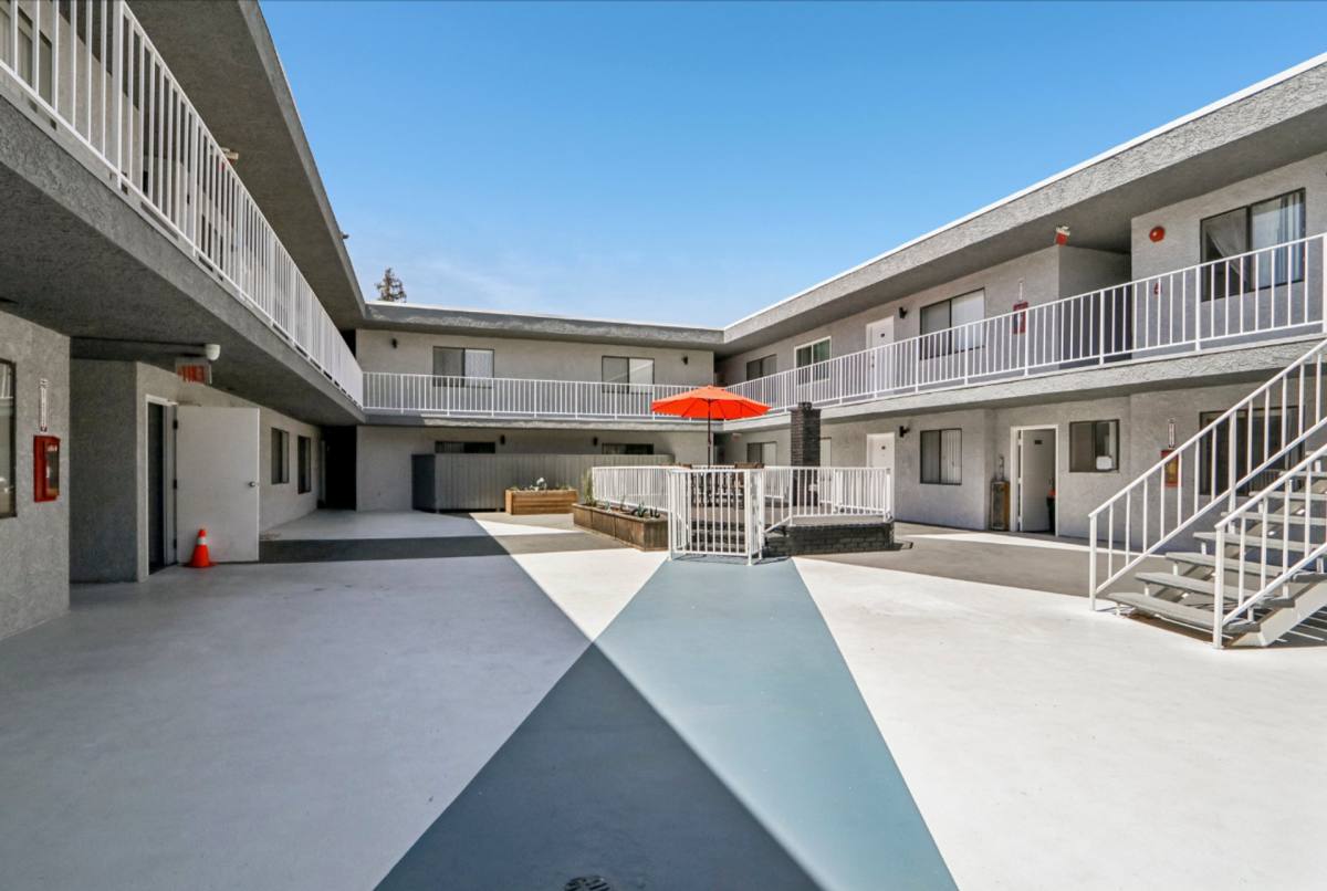 Apartment for rent at 17211 Chatsworth St, Granada Hills, CA 91344