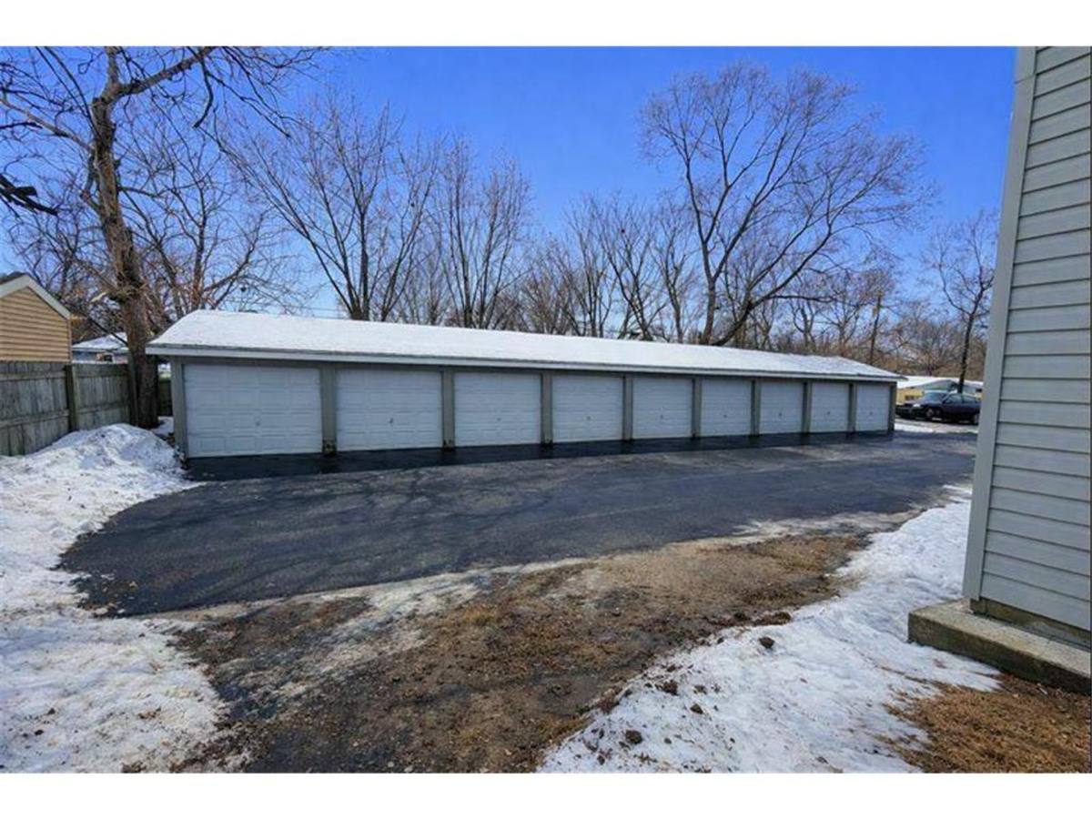 Apartment for rent at 1423 6th St N, Saint Cloud, MN 56303