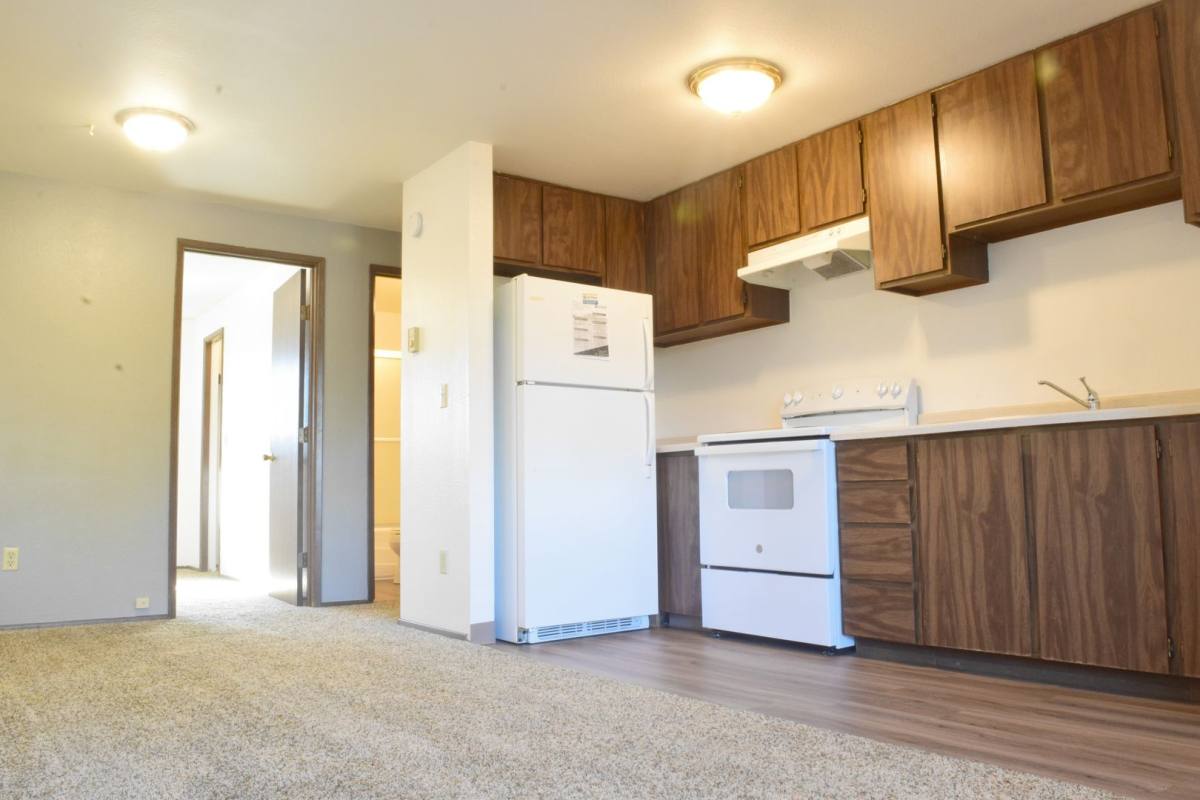 Apartment for rent at 2340 SW Leonard St, Corvallis, OR 97333