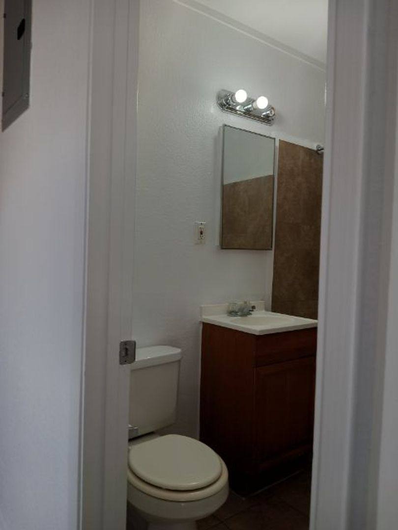 Apartment for rent at 2601 Columbus St, Bakersfield, CA 93306