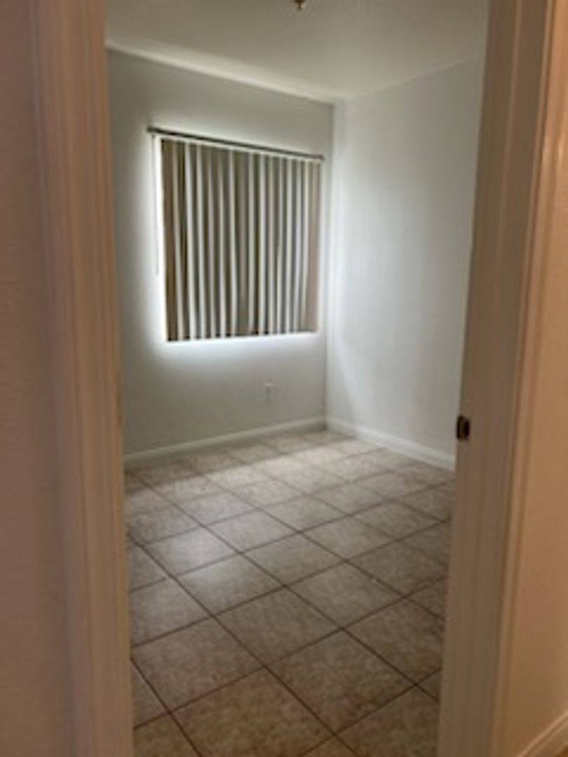 Apartment for rent at 2601 Columbus St, Bakersfield, CA 93306