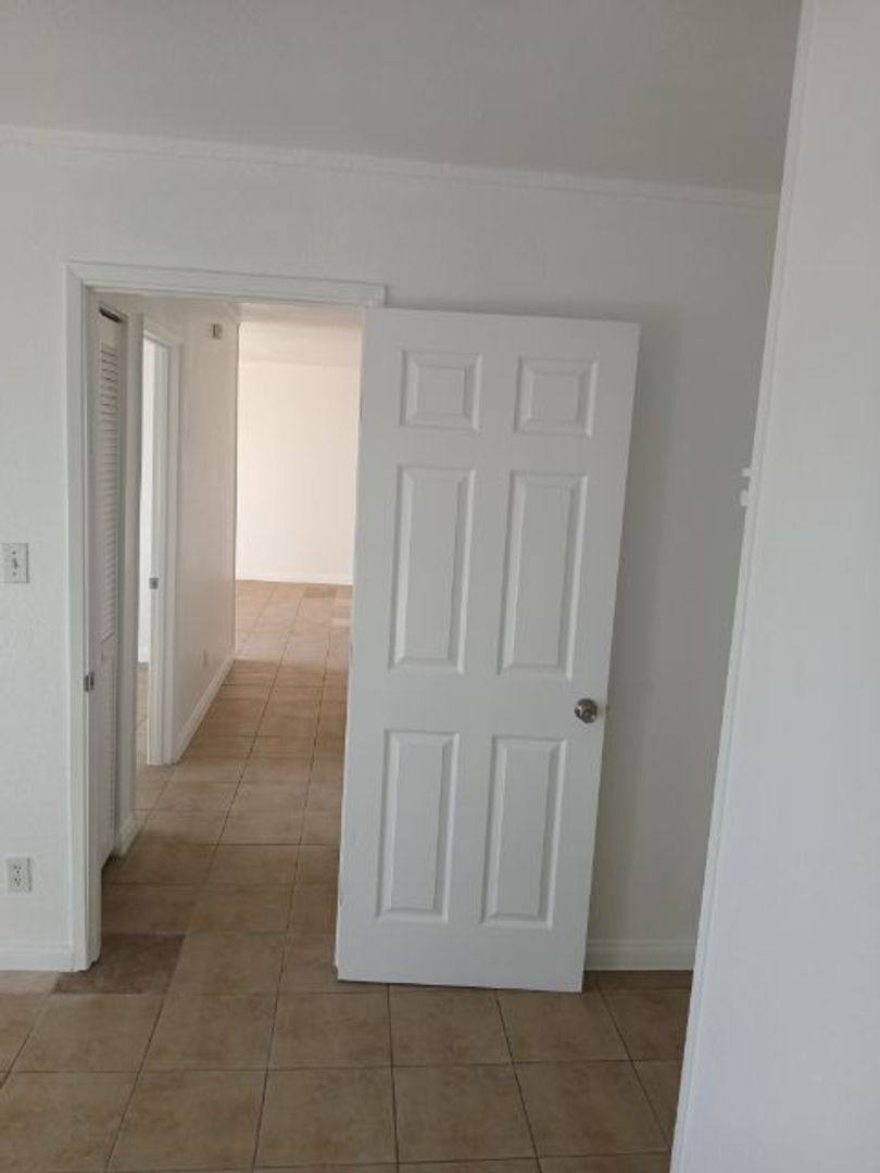 Apartment for rent at 2601 Columbus St, Bakersfield, CA 93306