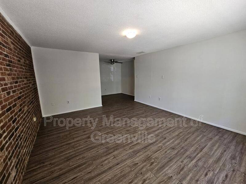 Apartment for rent at 6526 White Horse Rd, Greenville, SC 29611