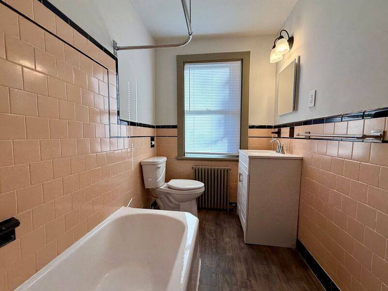 Apartment for rent at 1400 Kenmore Ave, Fredericksburg, VA 22401