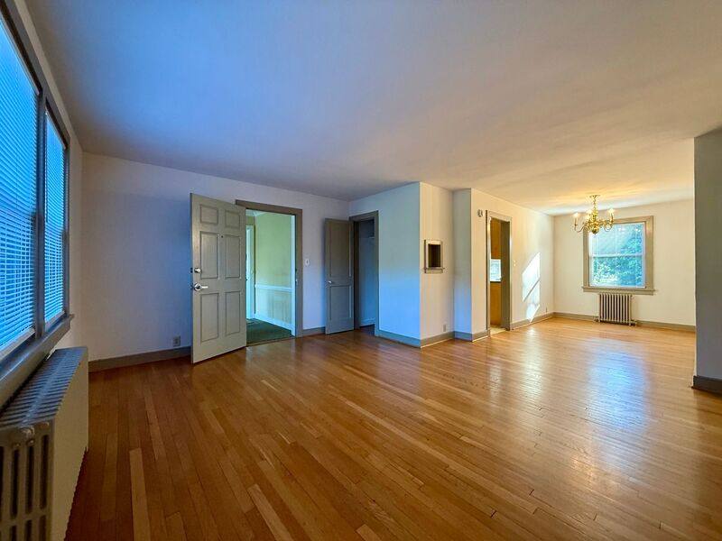 Apartment for rent at 1400 Kenmore Ave, Fredericksburg, VA 22401