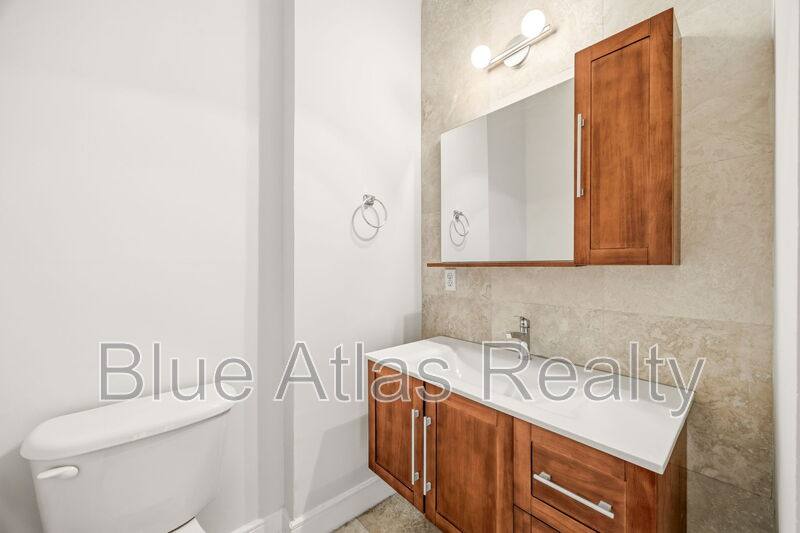 Townhouse for rent at 2690 Rockbrook Dr #4, Lewisville, TX 75067