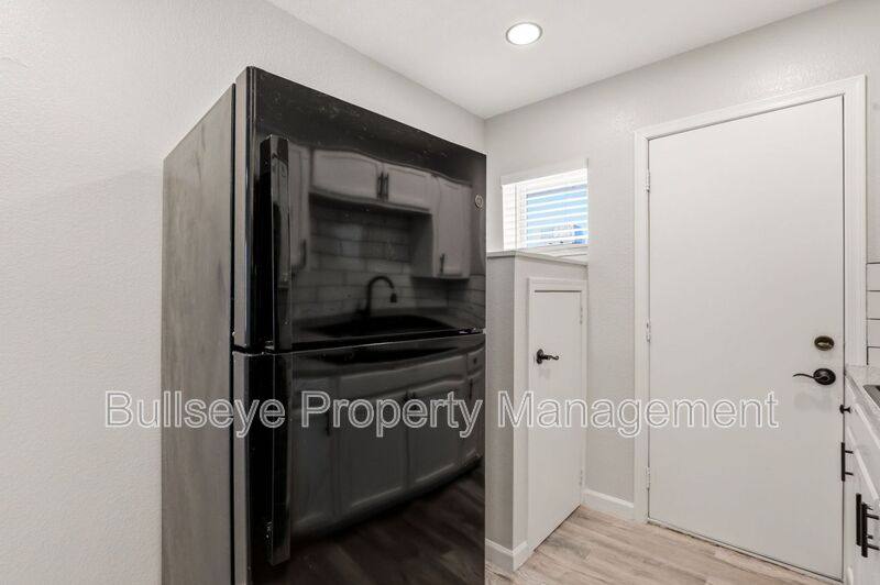 House for rent at 840 E Turney Ave, Phoenix, AZ 85014