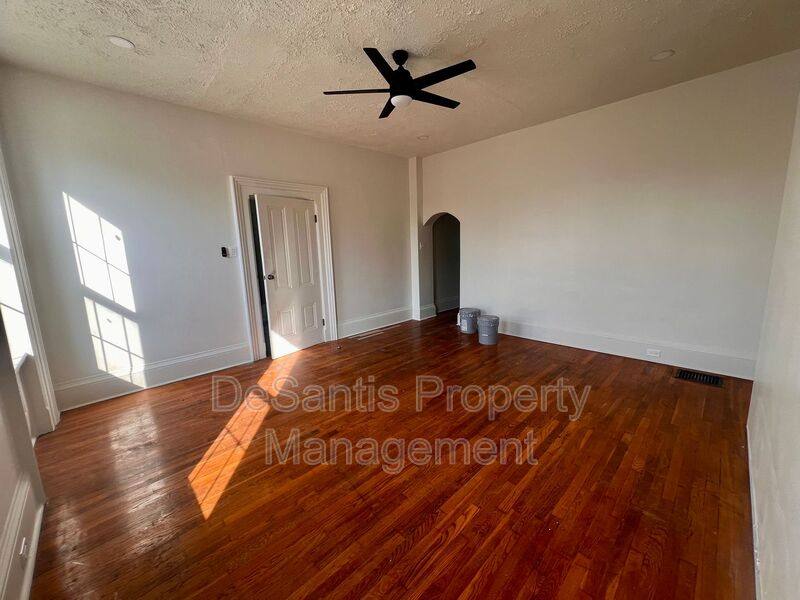 Apartment for rent at 1198 Third St #1R, Beaver, PA 15009
