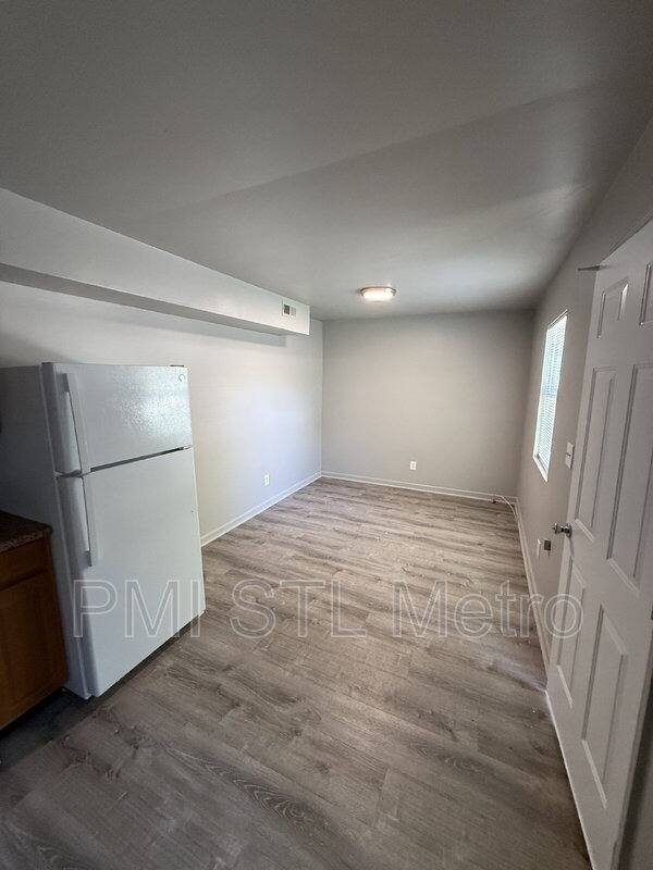 Apartment for rent at 747 Cunningham Ave #3, Saint Charles, MO 63301