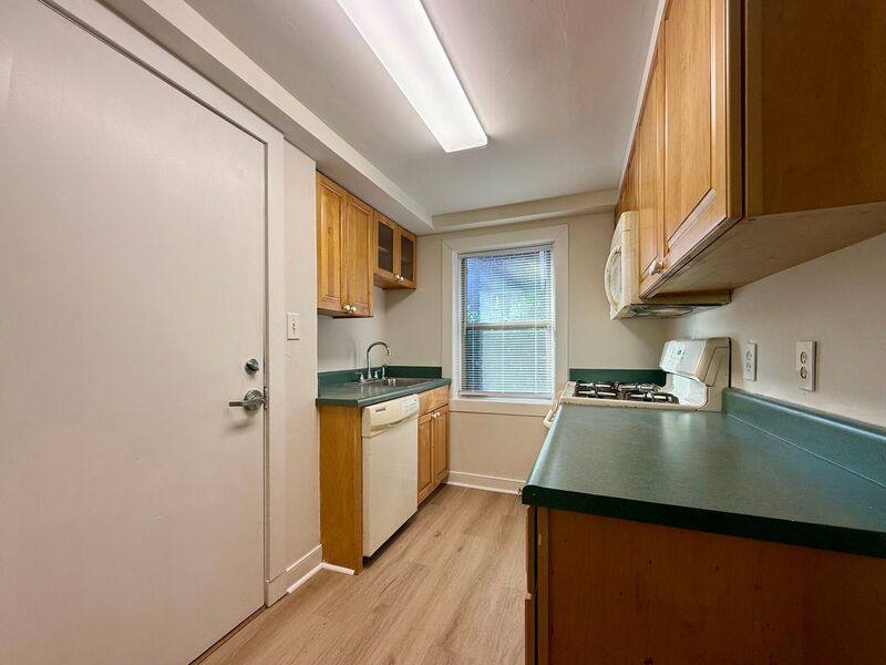 Apartment for rent at 1400 Kenmore Ave, Fredericksburg, VA 22401