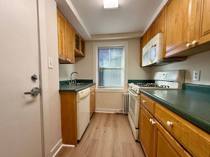 Apartment for rent at 1400 Kenmore Ave, Fredericksburg, VA 22401