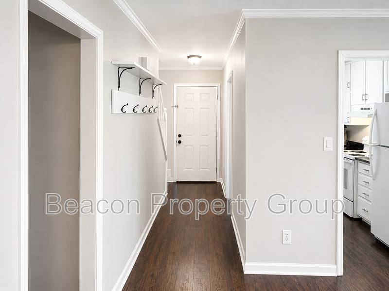 Townhouse for rent at 140 Williamsburg Way, Fayetteville, GA 30214