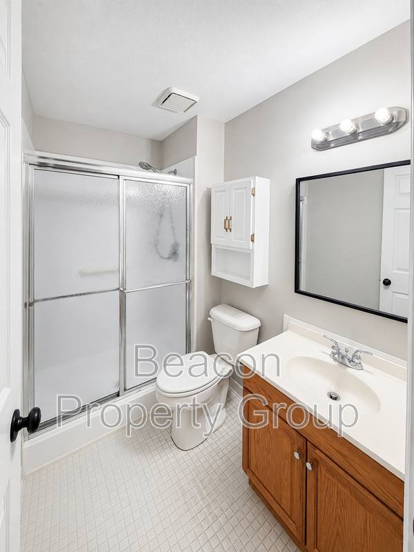 Townhouse for rent at 140 Williamsburg Way, Fayetteville, GA 30214
