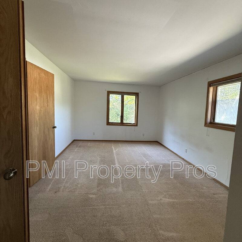 Townhouse for rent at 4130 Eldorado Court, Brookfield, WI 53005