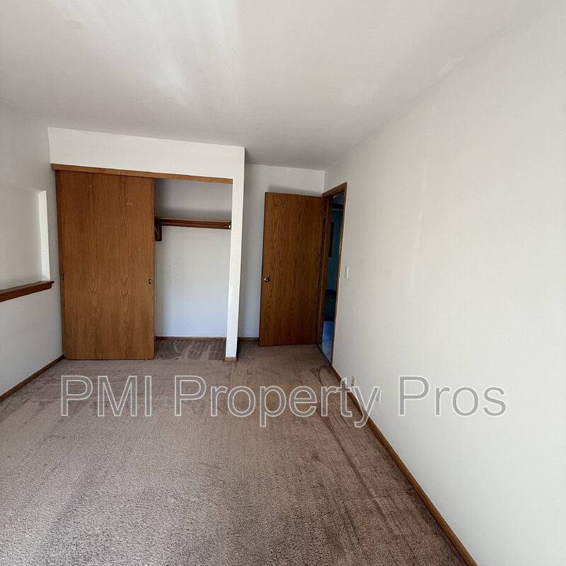 Townhouse for rent at 4130 Eldorado Court, Brookfield, WI 53005