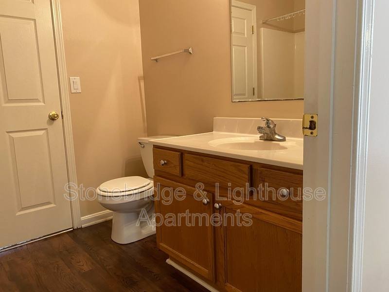 Apartment for rent at 1104 Lighthouse Dr #B 1, Jeffersonville, IN 47130