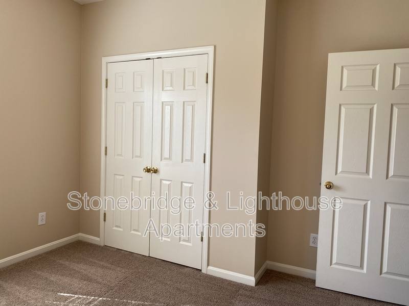 Apartment for rent at 1104 Lighthouse Dr #B 1, Jeffersonville, IN 47130