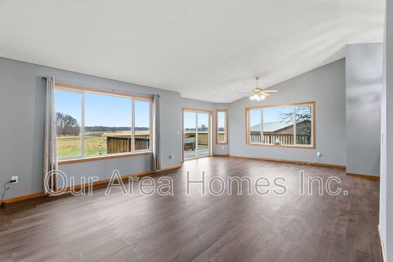 House for rent at 1778 Klondike Dr, Cedar, MN 55011