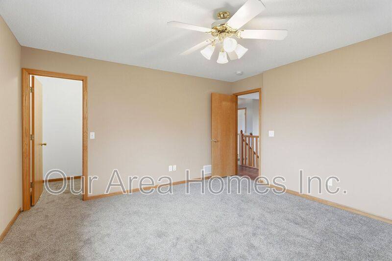 House for rent at 1778 Klondike Dr, Cedar, MN 55011