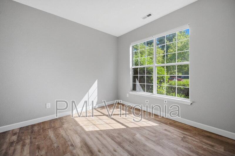 House for rent at 3016 Beaden Dr, Virginia Beach, VA 23456
