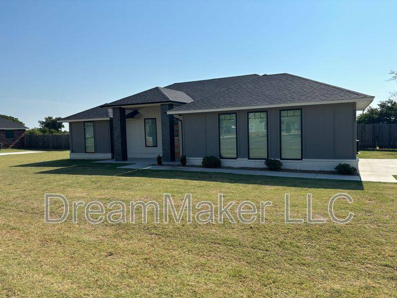 House for rent at 5225 Red Maple Ave, Washington, OK 73093