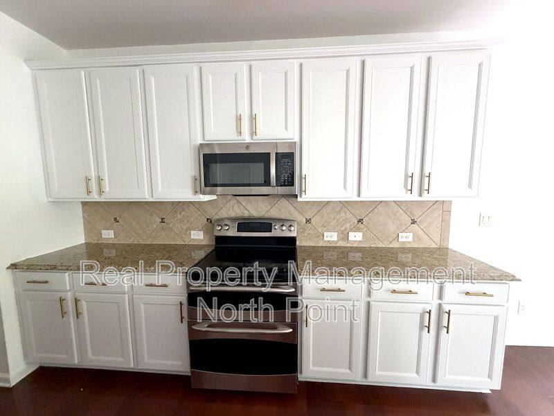 Townhouse for rent at 2160 Crestridge Trail, Atlanta, GA 30329