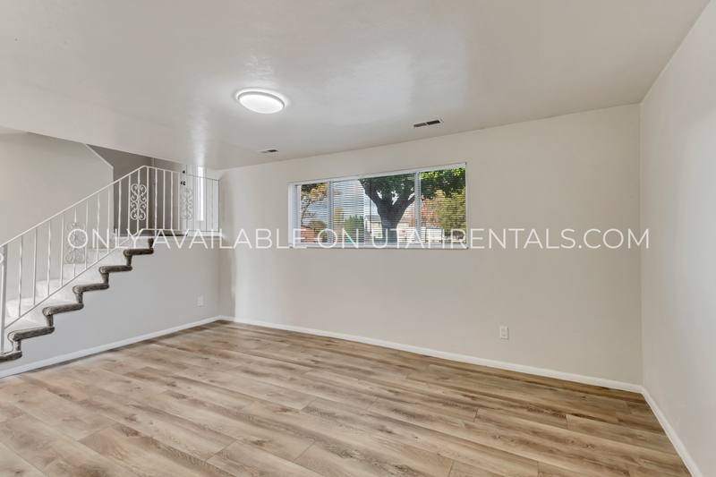 Townhouse for rent at 30 E 925 N, Orem, UT 84057