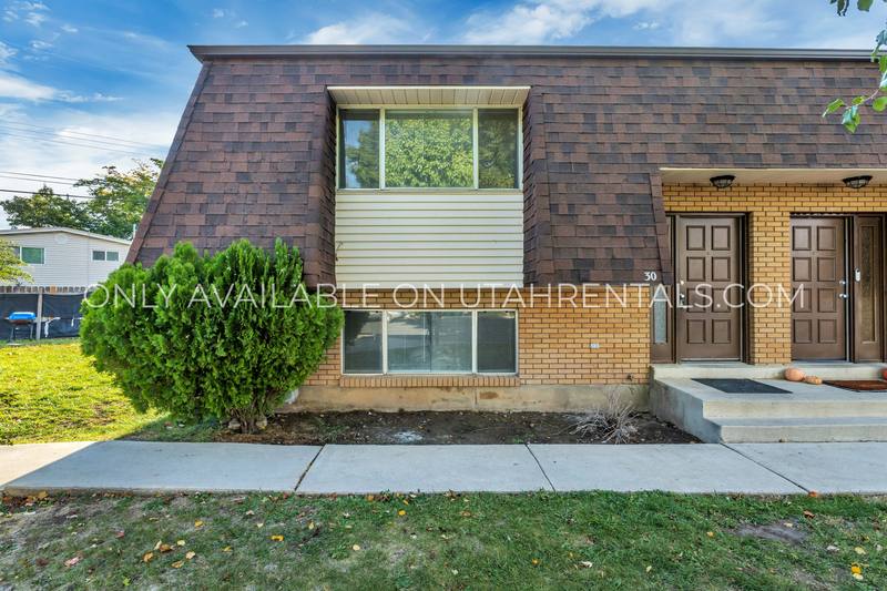 Townhouse for rent at 30 E 925 N, Orem, UT 84057