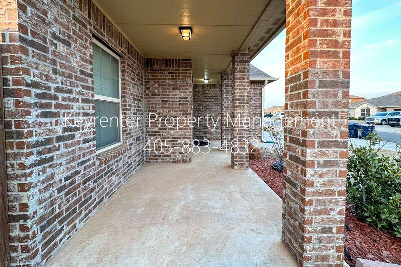House for rent at 2409 Rosa Circle, Yukon, OK 73099