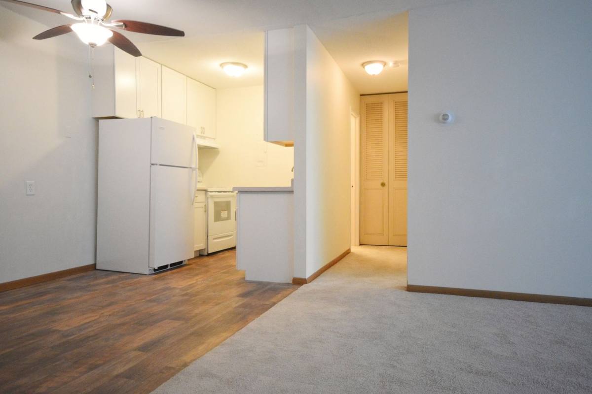Apartment for rent at 2509 Dupont Ave S, Minneapolis, MN 55405