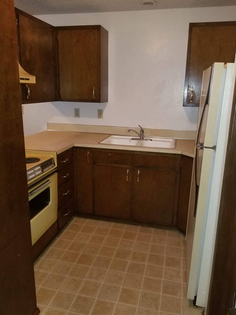 Apartment for rent at 2090 Roosevelt Blvd, Eugene, OR 97402