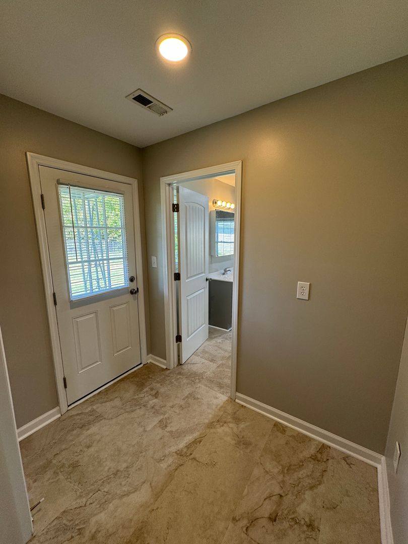 House for rent at 101 Rainbow Dr, Nicholasville, KY 40356