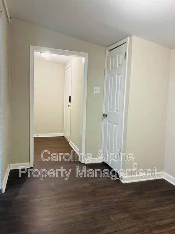 Apartment for rent at 819 Buffalo St #B, Shelby, NC 28150