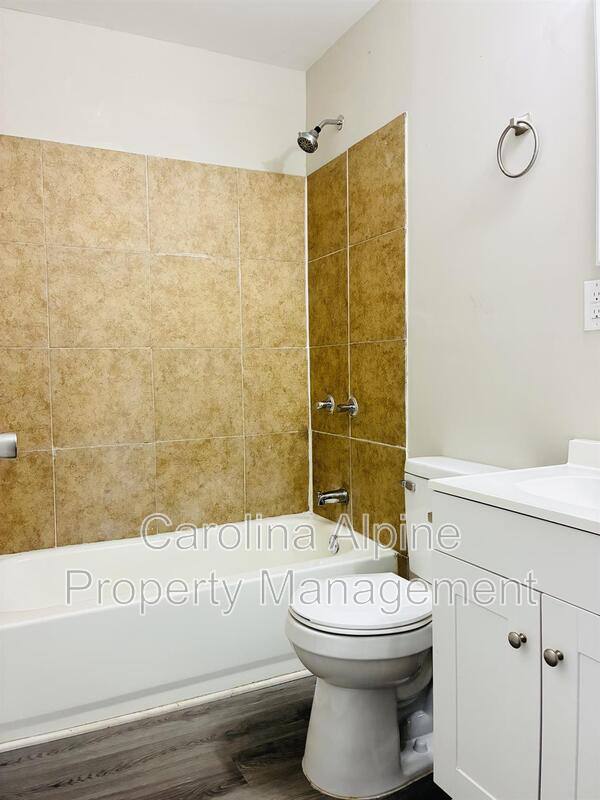 Apartment for rent at 819 Buffalo St #B, Shelby, NC 28150