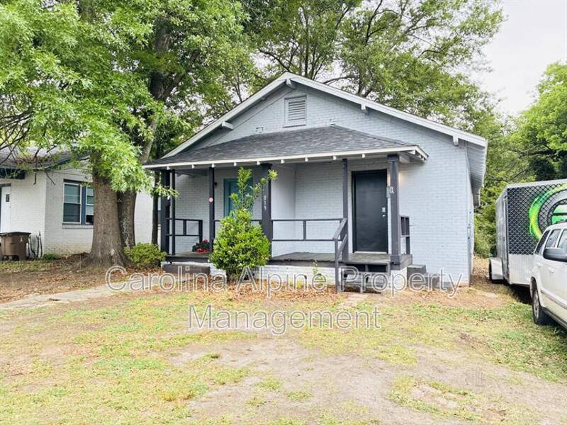 Apartment for rent at 819 Buffalo St #B, Shelby, NC 28150