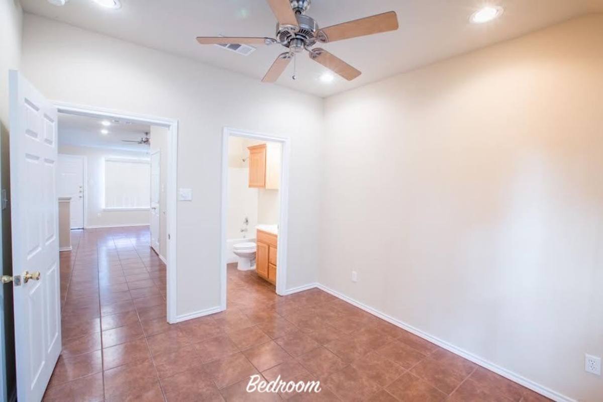 Apartment for rent at 2408 Bryan St, Commerce, TX 75428