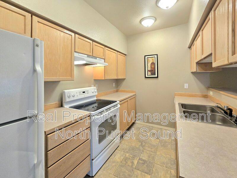 Condo for rent at 18930 Bothell-Everett Highway V101, Bothell, WA 98012