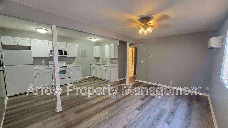 Apartment for rent at 1730 G St #2, Lincoln, NE 68508