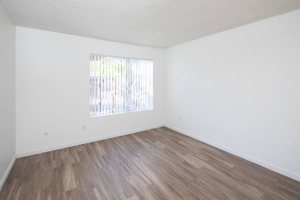 Apartment for rent at 720 E Mission Ave, Escondido, CA 92025