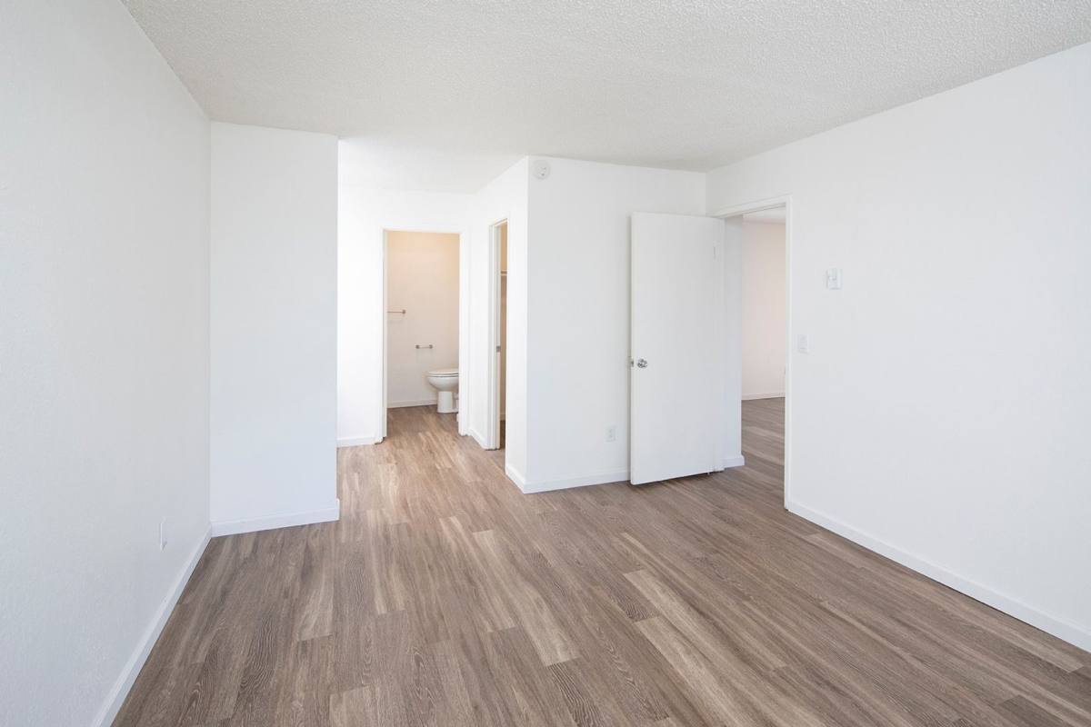 Apartment for rent at 720 E Mission Ave, Escondido, CA 92025