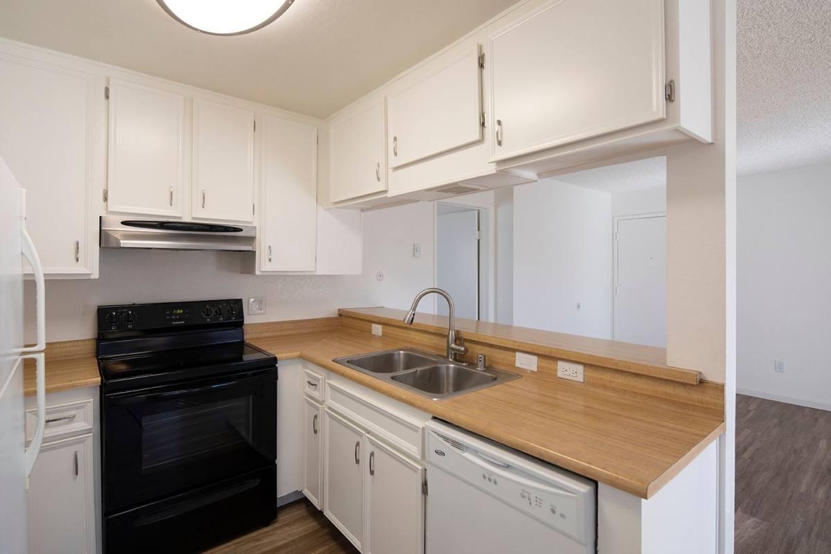 Apartment for rent at 720 E Mission Ave, Escondido, CA 92025