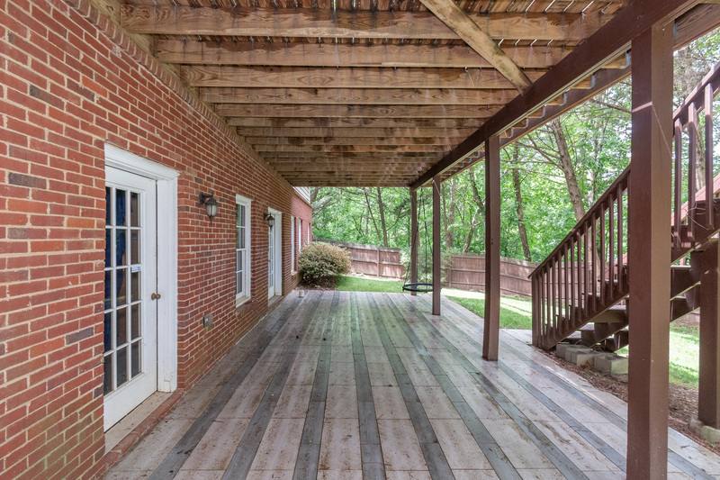 House for rent at 1450 Hillcrest Heights, Alpharetta, GA 30005
