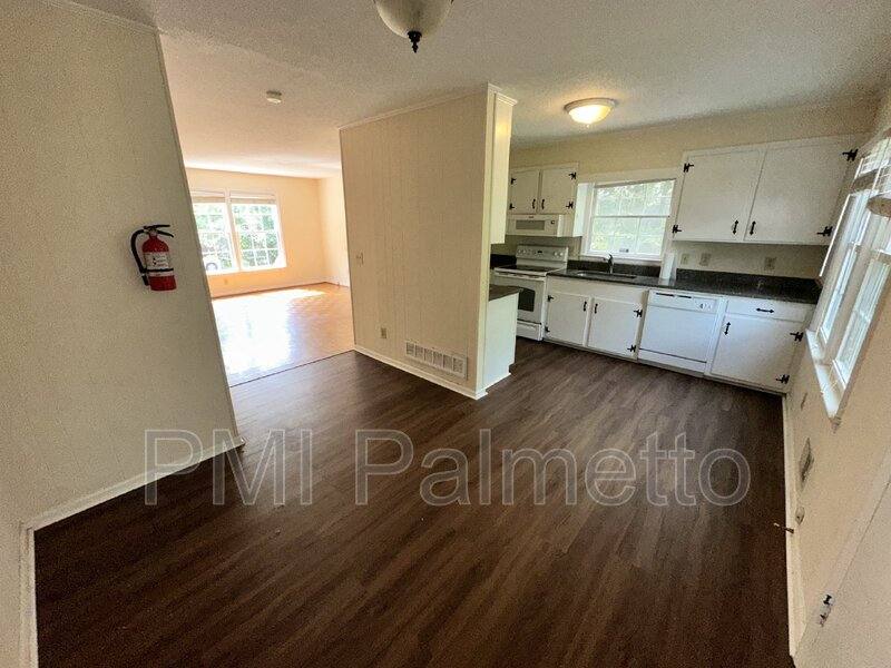 Apartment for rent at 304 Princess St, Columbia, SC 29205