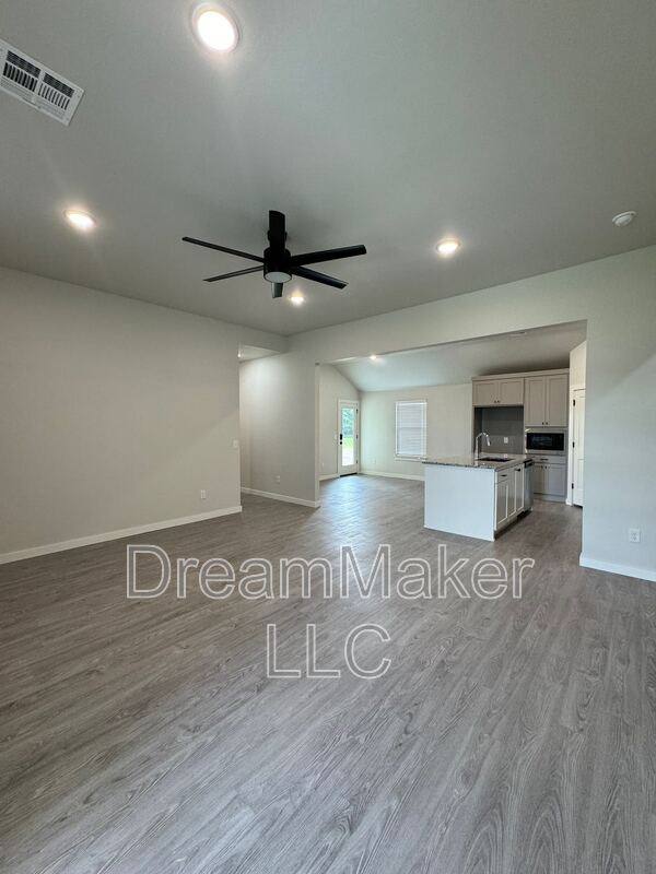 House for rent at 5176 Lily Lane, Washington, OK 73093